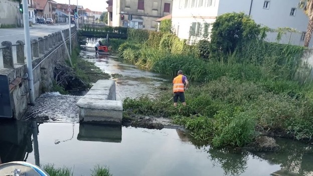 Cerano, al via la pulizia della Roggia Cerana