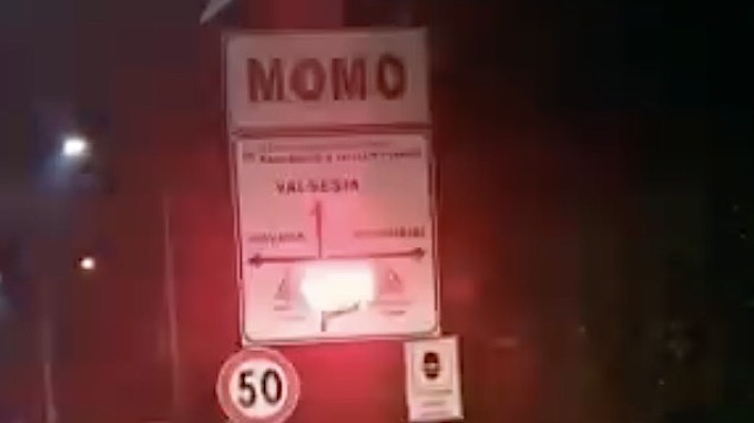 Momo, attivi segnalatori dello stato dei passaggi a livello