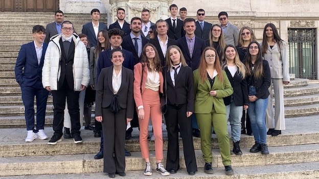 Classi quinte dell'IIS Bonfantini a Montecitorio in Commissione Parlamentare