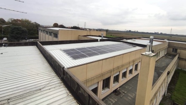 Cameri, installati pompa di calore e impianto fotovoltaico alla scuola "Tadini"