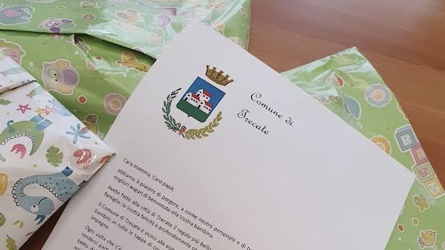 Trecate, lettera e kit di benvenuto ai nuovi nati