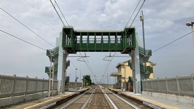 Garbagna, aperta la nuova passerella pedonale della stazione