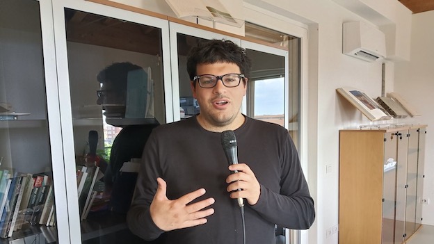 Borgolavezzaro, per "Un fiorir... di pagine" ospite Luca Dal Bello