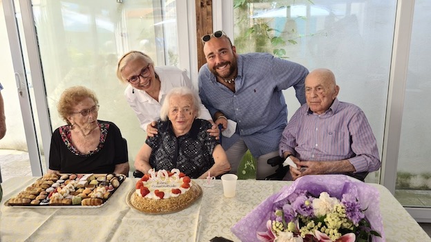 Novara, festa per i 103 anni della signora Luigina