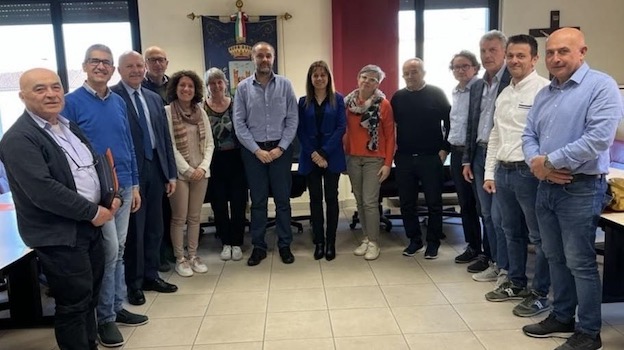 A Momo nuova tappa del tour "Il presidente incontra il territorio"