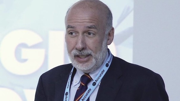 Upo, al professor Gianluca Gaidano premio dell'Associazione Europea di Ematologia