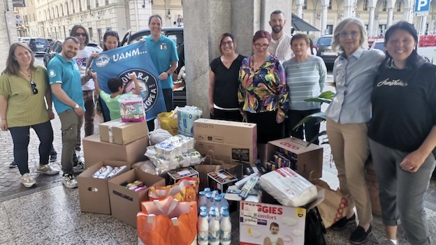 Trecate, consegnati i beni di prima necessità a favore dell'Emilia Romagna