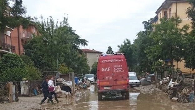 Alluvione Emilia Romagna, al lavoro 14 vigili del fuoco del Comando di Novara