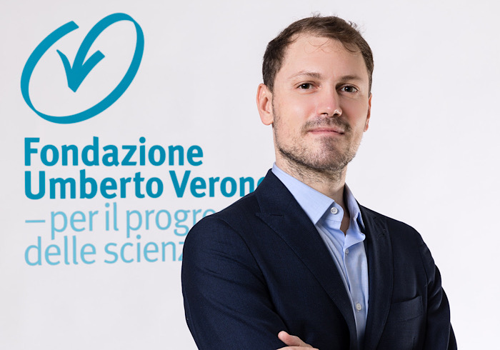 La felicità è un dono, Marco Annoni presenta a Novara il suo libro