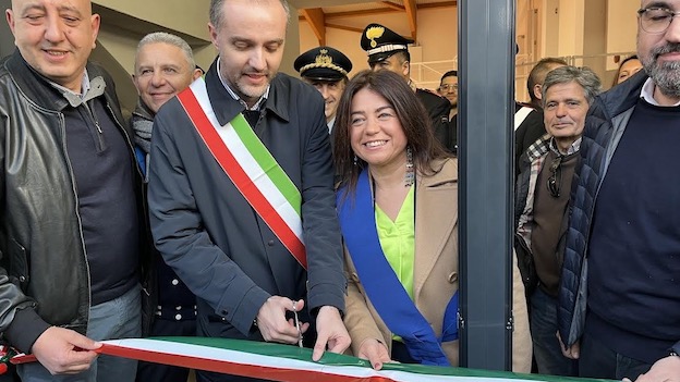Trecate, inaugurato il palazzetto di via Mezzano