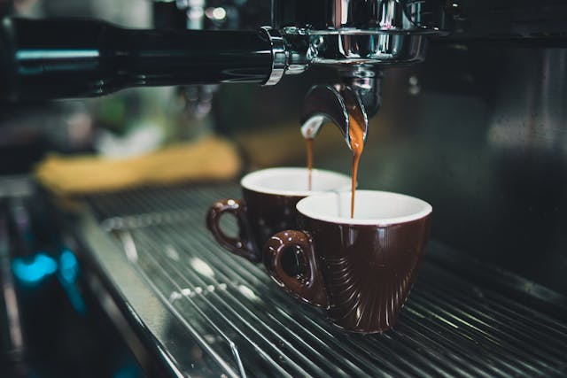 Caffè, Confesercenti: costi materia prima in aumento, ma no allarmismi caro-tazzina