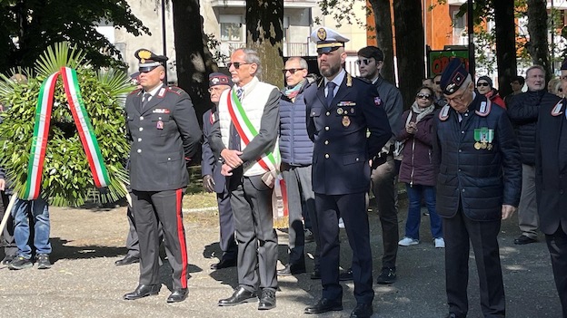Trecate, partecipata la cerimonia per il 25 aprile