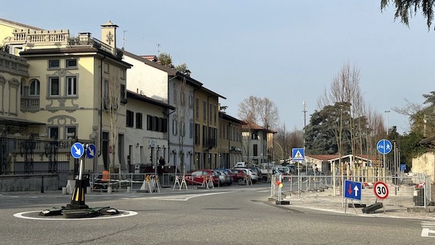 Oleggio, realizzazione nuovo attraversamento pedonale: viabilità modificata