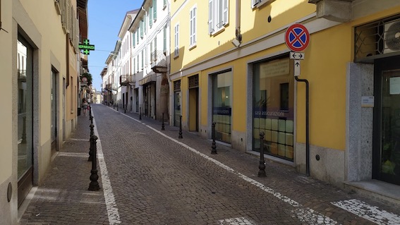 Oleggio, Notte Bianca per i saldi