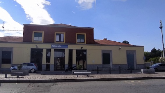 Dal 1° al 7 agosto servizi bus sostitutivi fra Arona e Oleggio sulla linea ferroviaria Arona-Novara