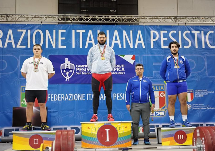 Secondo posto agli assoluti di pesistica per il sedicenne Mirco Brandi di Team Quisquash 2000 Novara
