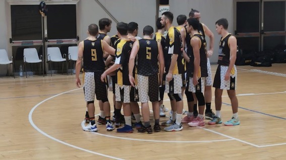 Basket, prima sconfitta stagionale per gli Spartans Borgomanero