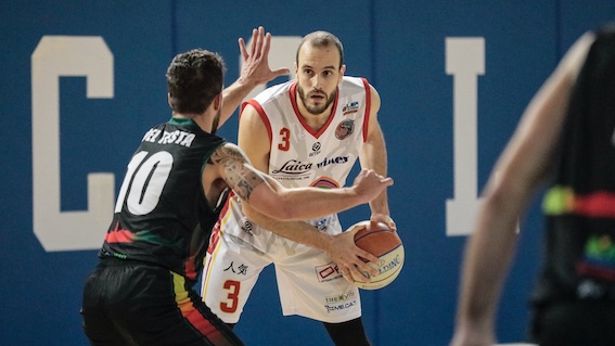 Oleggio Magic Basket: in campo contro Imola