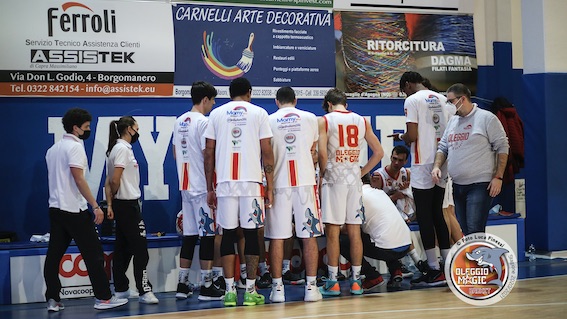 Oleggio Magic Basket: beffa allo scadere con Faenza