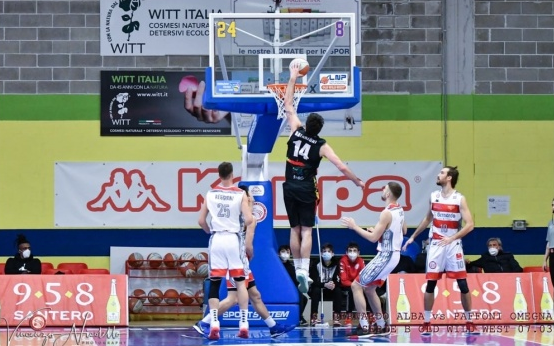 Basket, Omegna vince il derby con l'Oleggio 