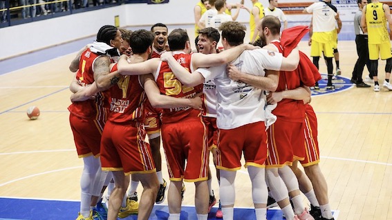 Oleggio Magic Basket, vittoria a Vigevano 