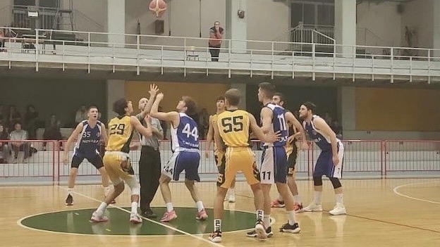 Basket College Novara, prima vittoria in CSilver