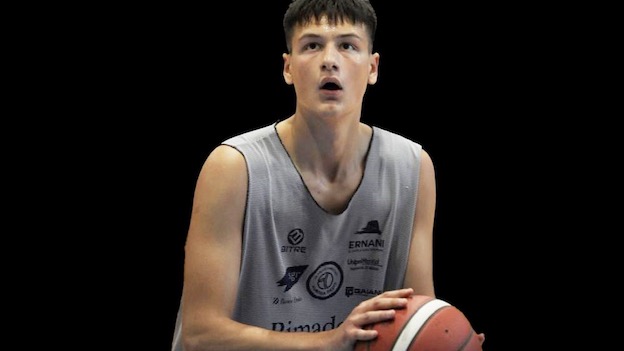 Oleggio Magic Basket, ecco Luca Colombo