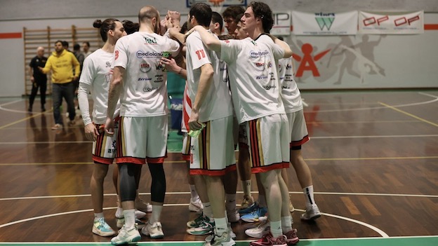 Oleggio Magic Basket, vittoria contro l'Olimpia Legnaia Firenze 