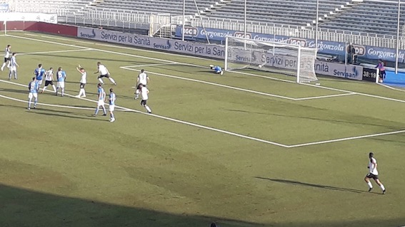 Calcio, la Pro Vercelli può difendere il primato, Novara di scena al "Breda"