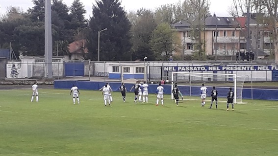 Il Novara sbanca Busto, play-off vicini