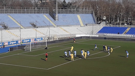 Un "brodino" per il Novara contro il Livorno: 1-1. Foto