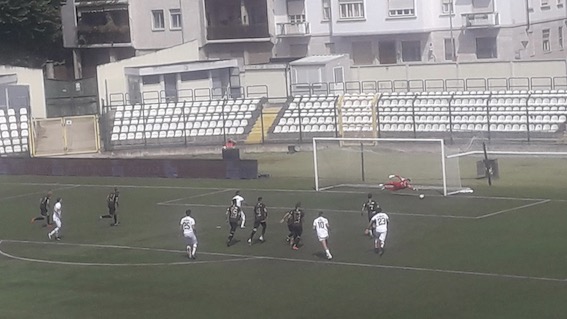  La Pro spreca e rimonta all'ultimo secondo: Costantino ancora decisivo. Foto