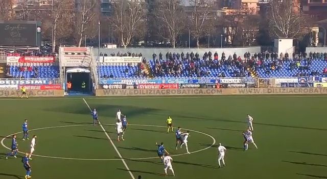 Calcio, il Novara sfida il Pordenone