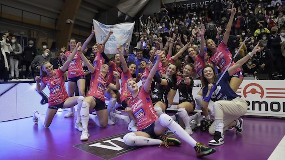 Igor Volley, vittoria per 3-0 a Chieri