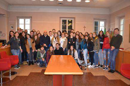 Studenti di Tenerife in visita al Comune