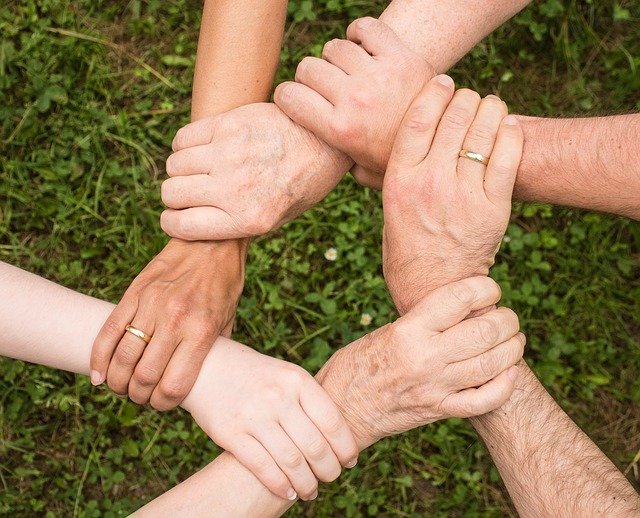 Novara: il Centro per le famiglie torna in presenza. Ecco le nuove iniziative