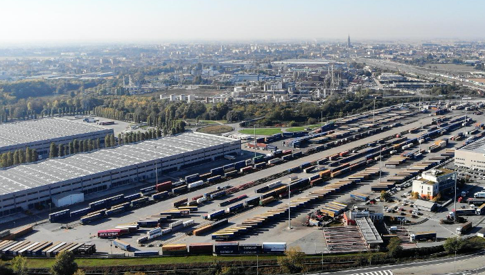 Chiusura traforo del Bianco: preoccupazioni anche nel Novarese, ma c'è il treno 
