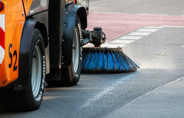 Spazzamento meccanizzato delle strade a Garbagna Novarese