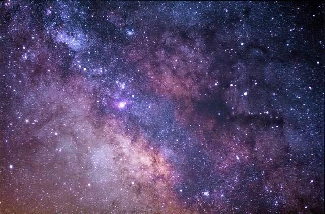 Il cielo in una foto: le varie tecniche di astrofotografia in un webinar dell'osservatorio Galileo Galilei