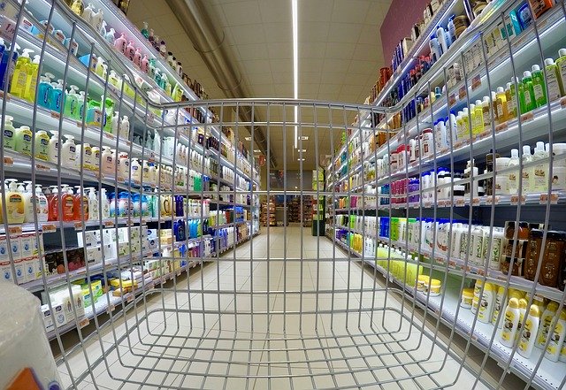 Pd: Cirio faccia chiudere i supermercati anche a Pasquetta
