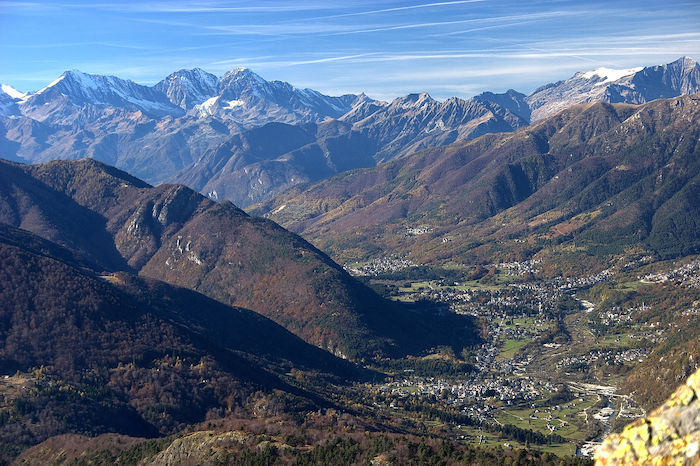 Zona rossa, la contrarietà di Uncem: i borghi montani trattati come le grandi città