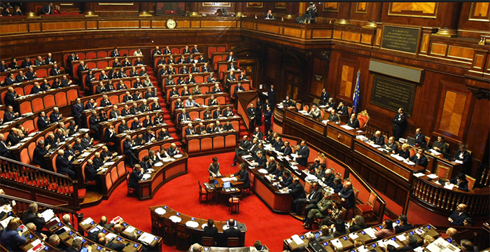 Bonus da 600 euro presi anche da sindaci. Uncem: “Da non equiparare ai parlamentari”