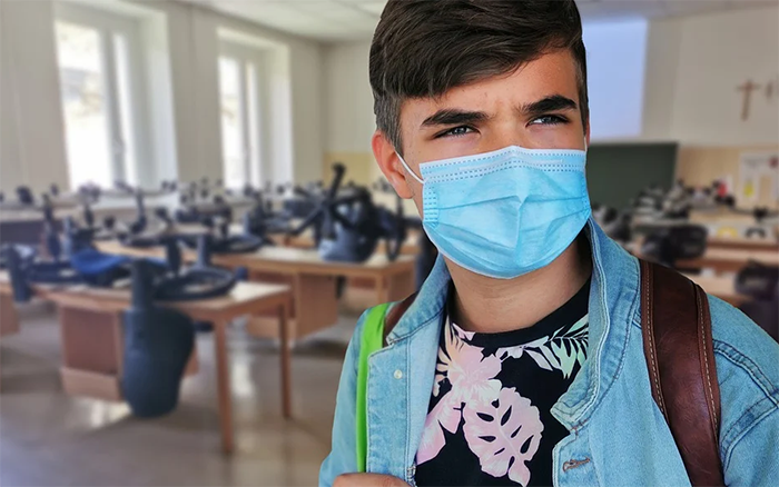 Panza critica lo scaglionamento degli ingressi a scuola: "Penalizza quelle di montagna. Decisioni calate dall'alto senza ascoltare il Paese"
