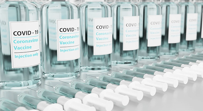 La macchina vaccinale del Piemonte non si è fermata neanche a Natale e santo Stefano: 16.315 vaccini 