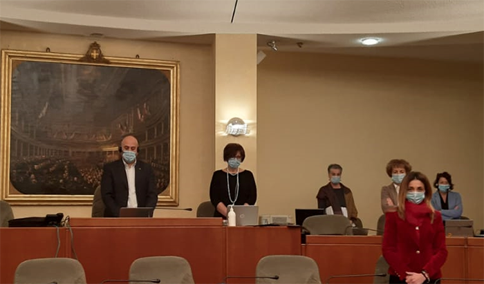 Regione: un minuto di silenzio in onore dell'ambasciatore, del carabiniere e del loro autista uccisi in Congo