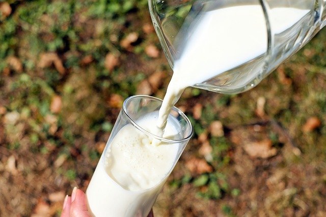 Latte: impennata dei costi alla produzione, convocato un tavolo in Regione 