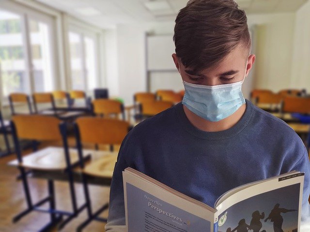 Scuola: ecco le ultime misure per la gestione del Covid, oggi al via