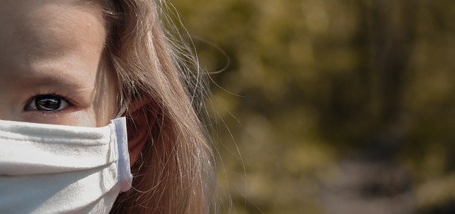 Covid: ancora in calo il contagio in età scolare 