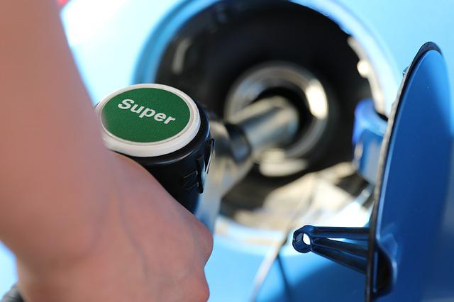 Bonus carburante di 200 euro ai lavoratori privati, ce ne parla Carlo Crapanzano 