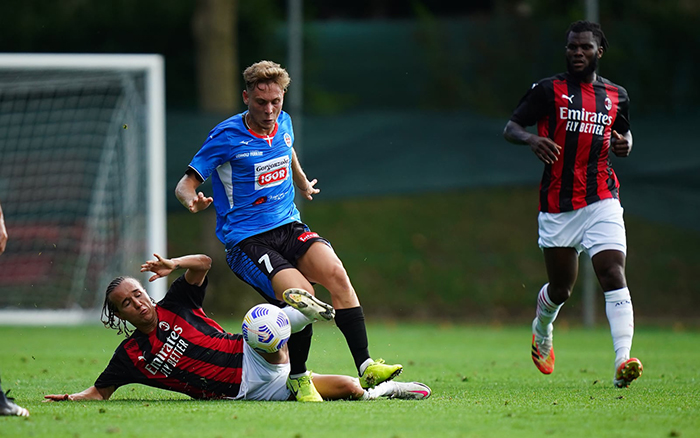 Non sfigura il Novara nell'amichevole di lusso contro il Milan a Milanello